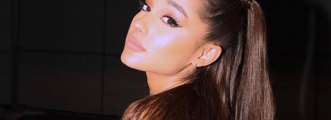 Ariana Grande é novamente acusada de plágio.