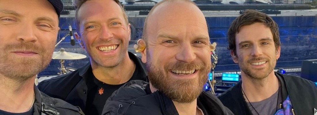 Coldplay faz publicação em defesa do planeta e marca governadores brasileiros