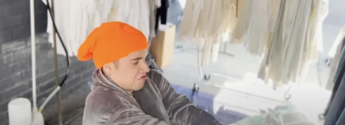 De surpresa, Justin Bieber lança novo single “I Feel Funny”
