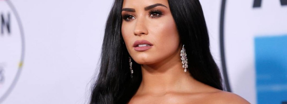 Demi Lovato anuncia retorno ao mundo da música.