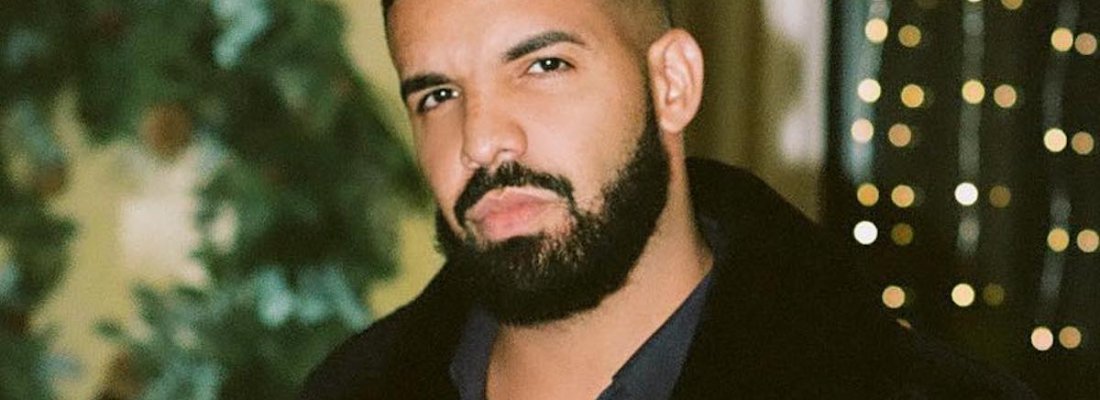 Drake processa empresa australiana por copiar sua marca. 