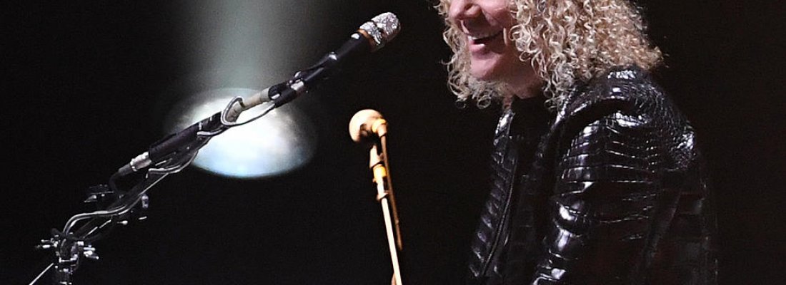 Tecladista do Bon Jovi, David Bryan, está com Covid-19.