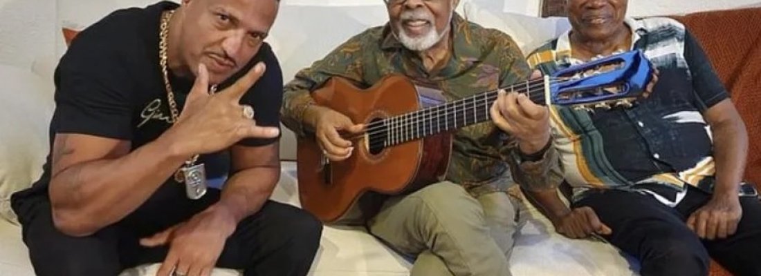 Milton Nascimento se encontra com Mano Brown e Gilberto Gil para a gravação de documentário