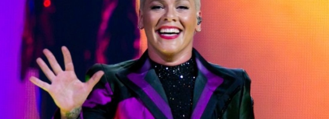 P!nk anuncia pausa na carreira em 2020.