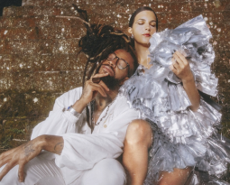 Rael lança o calmo single “Passiflora”, em parceria com a cantora Céu