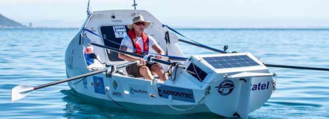 Recordista de travessia a remo sai da África e chega em Cabo Frio domingo